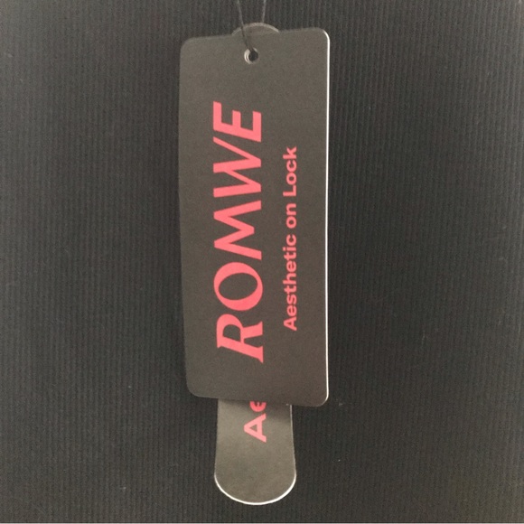 T-shirt court en dentelle - Picture 4 of 5